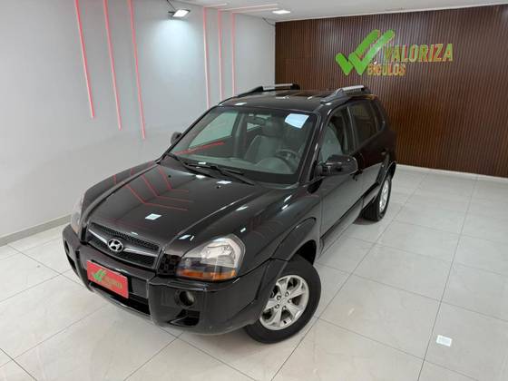 HYUNDAI TUCSON 2.0 MPFI GLS 16V 143CV 2WD FLEX 4P AUTOMÁTICO HYUNDAI TUCSON 2.0 MPFI GLS 16V 143CV 2WD FLEX 4P AUTOMÁTICO